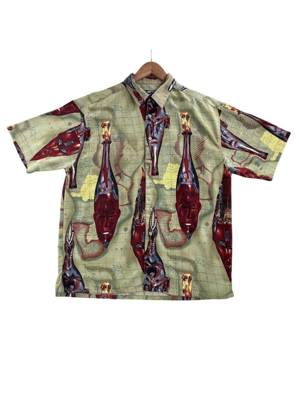 Box Office Island Shirt Mens Large Africa Mask Button Up Short Sleeve Tribal Y2K